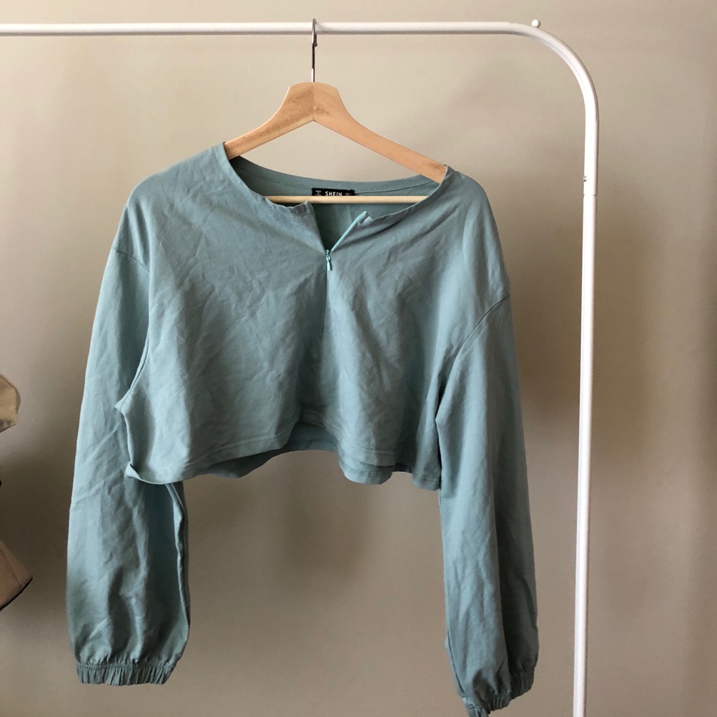 Cropped Tee